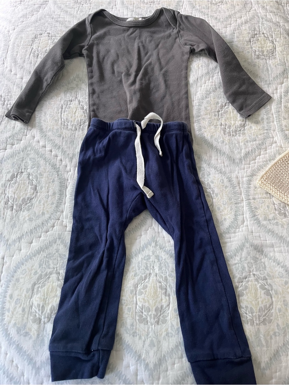 Mabo kids 18m- Gray Long Sleeve Top & Navy Drawstring Pants